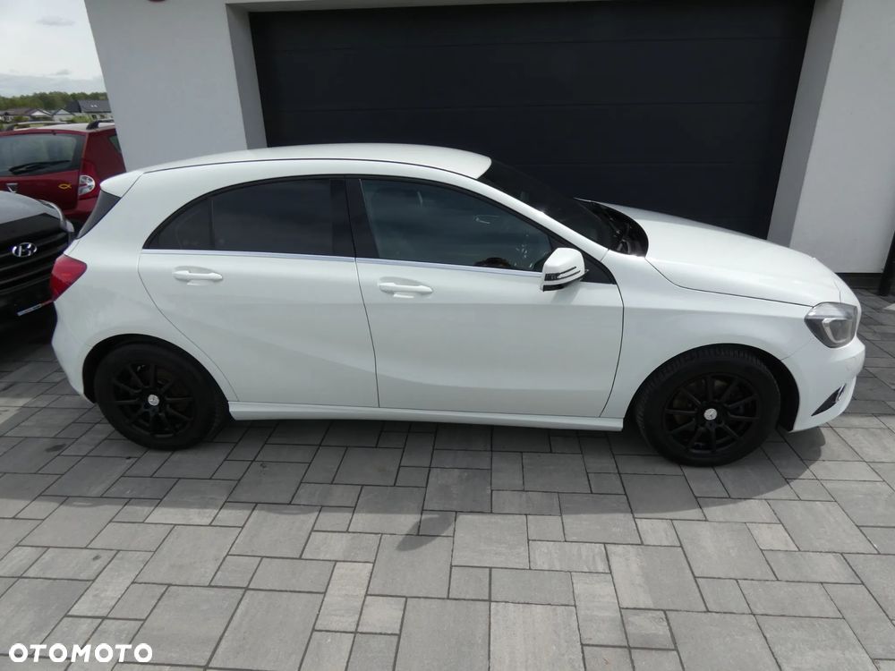 Mercedes-Benz Klasa A 180 (BlueEFFICIENCY) - 8