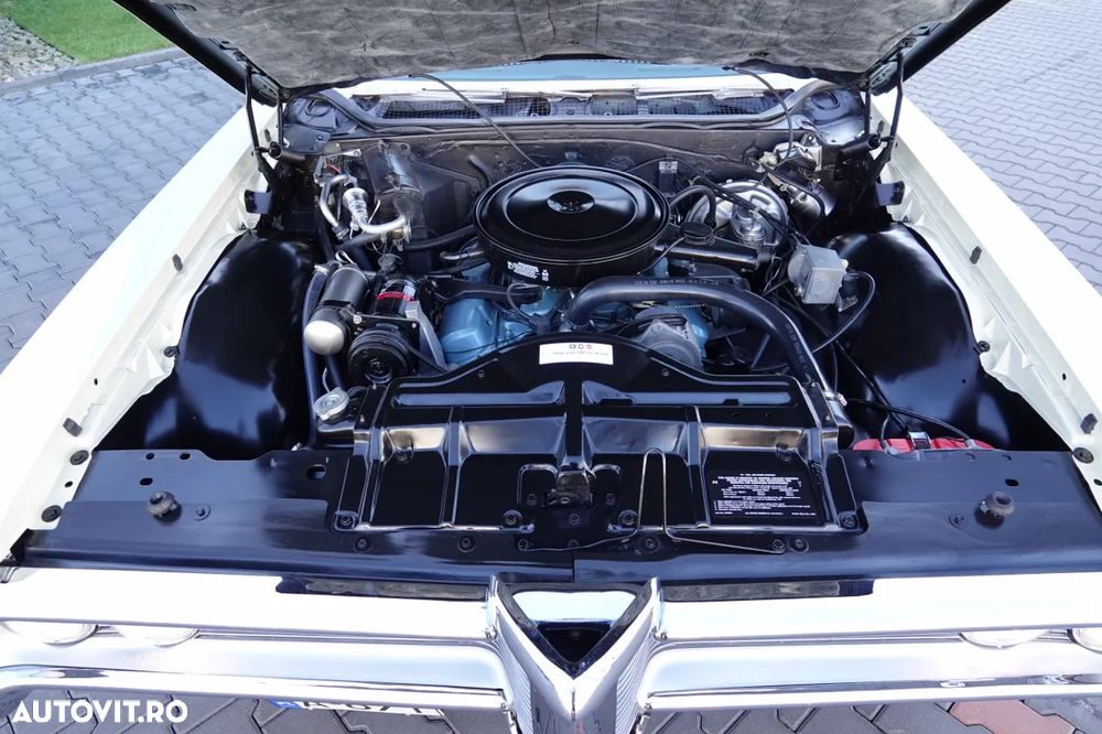 Pontiac Bonneville - 30