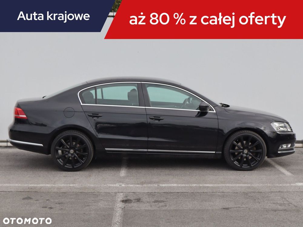 Volkswagen Passat - 8