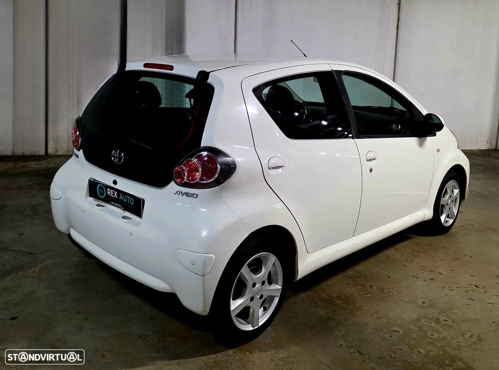 Toyota Aygo 1.0 Power Pack+AC+JLL+VSC - 4