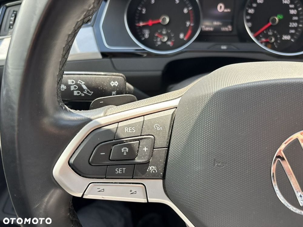Volkswagen Passat 1.5 TSI EVO Business DSG - 27