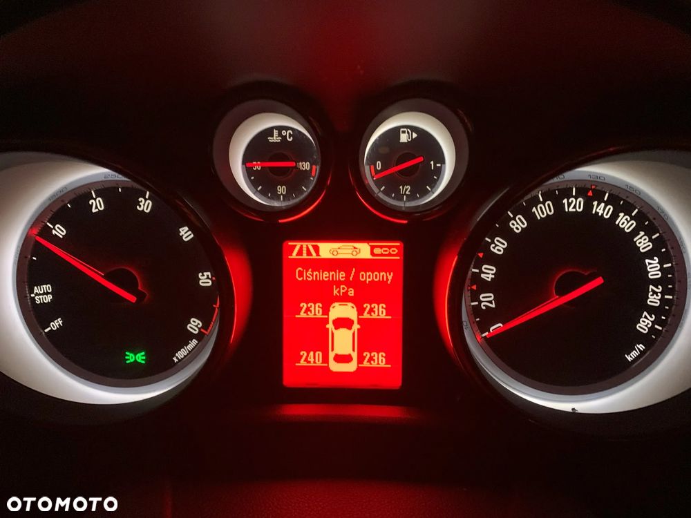 Opel Astra 1.6 CDTI Executive - 20