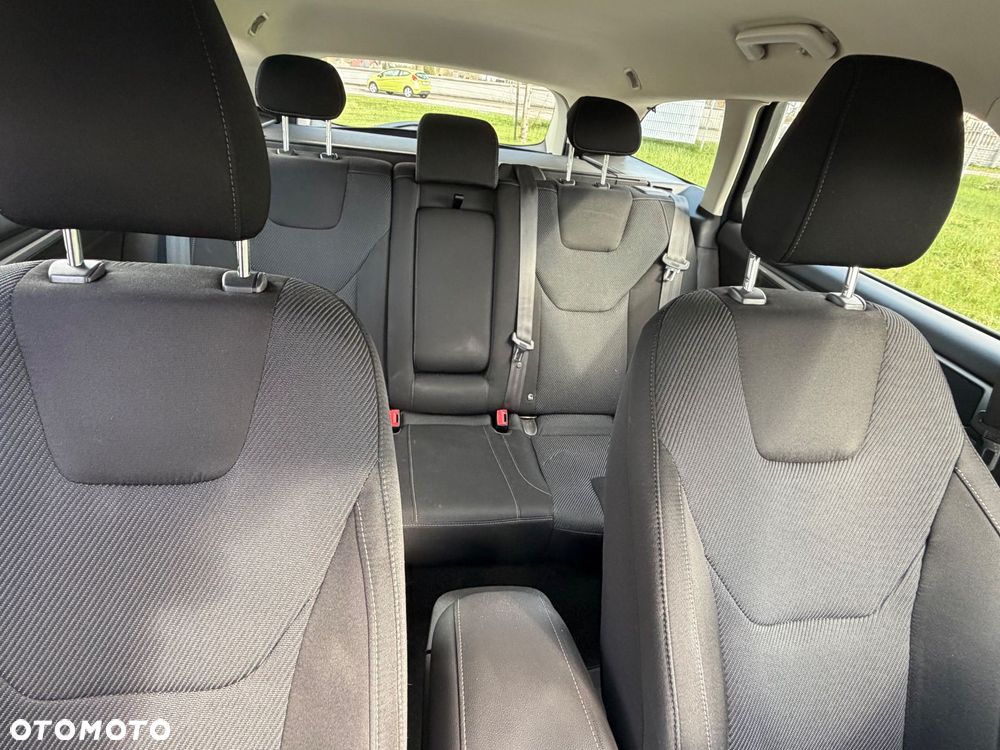 Ford Mondeo 2.0 TDCi Titanium PowerShift - 18