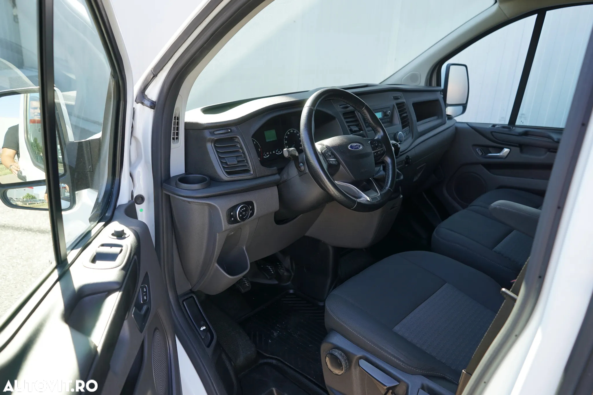 Ford TRANSIT - 11