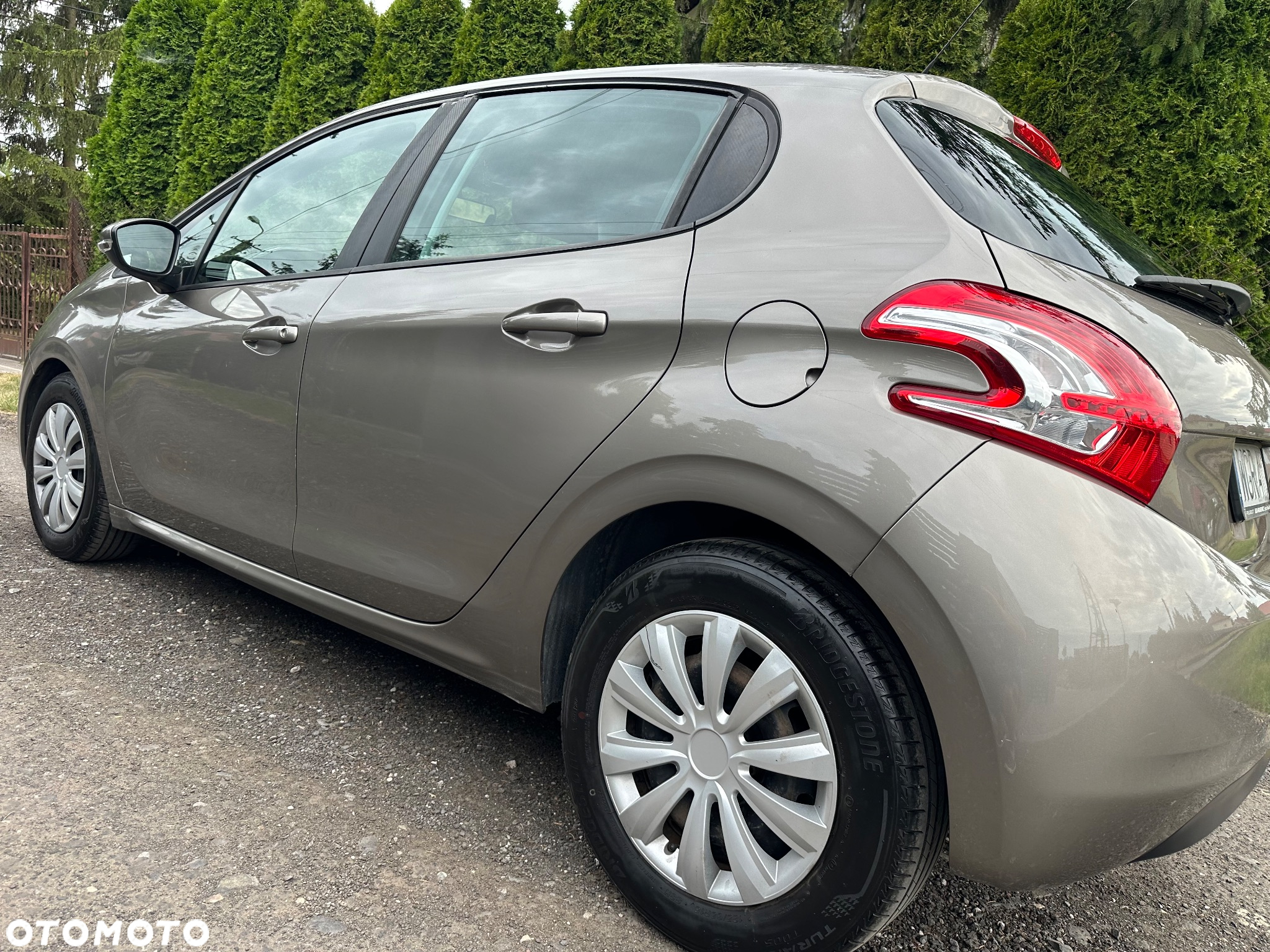 Peugeot 208 1.4 HDi Active - 17