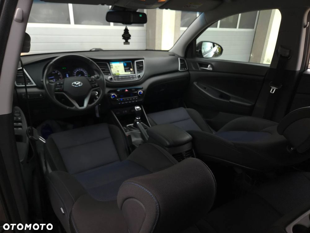 Hyundai Tucson - 33