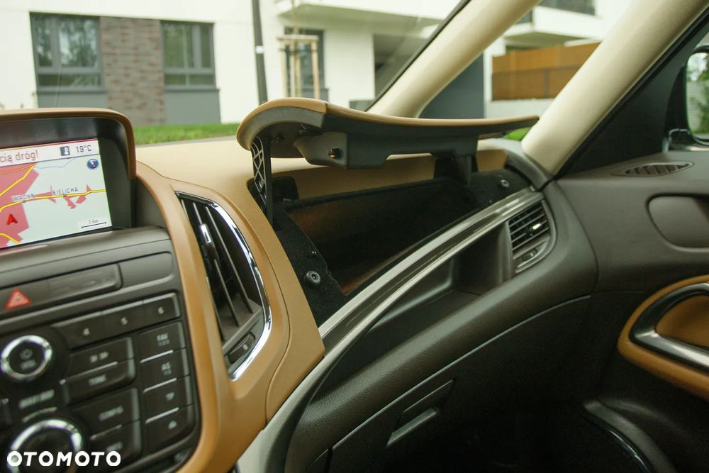 Opel Zafira 1.4 T Cosmo EU6 - 38