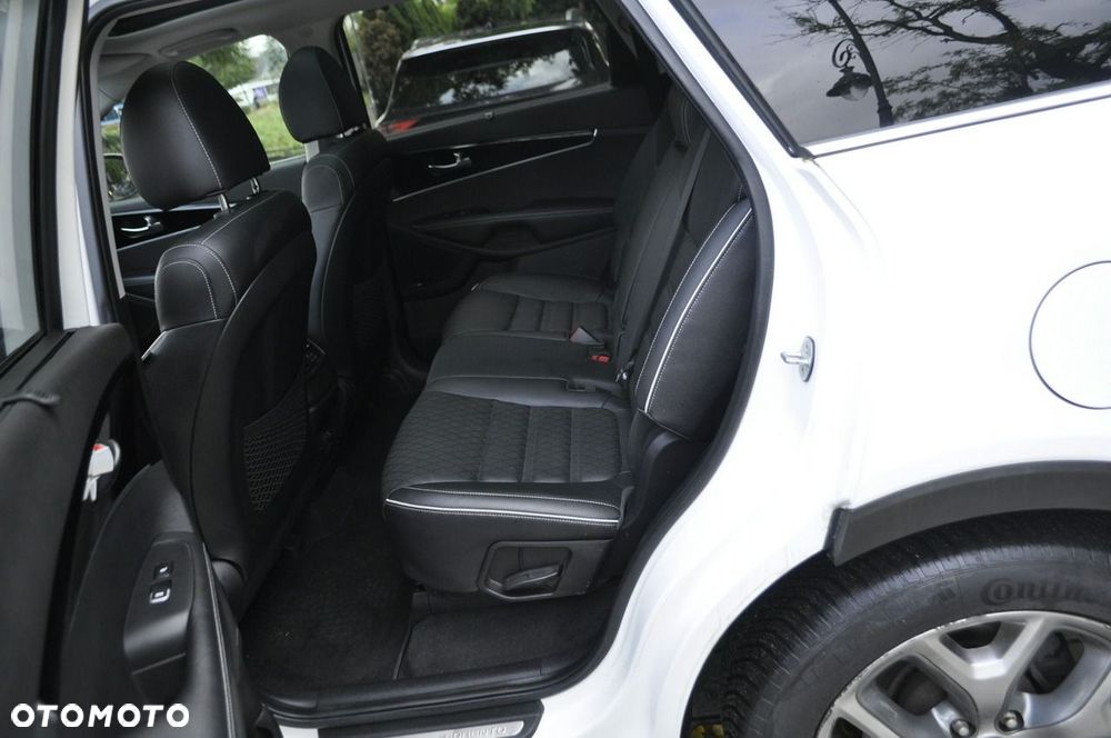 Kia Sorento - 22