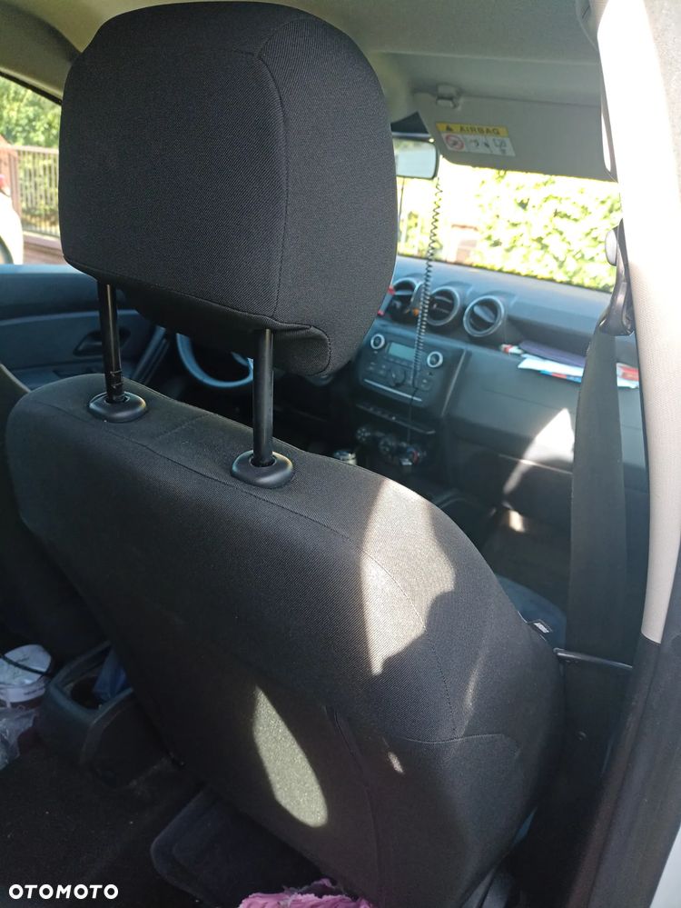 Dacia Duster 1.0 TCe Essential - 4