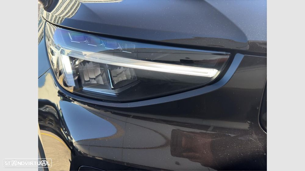 Volvo EX40 82 kWh Single Motor Extended Range Black Edition - 24