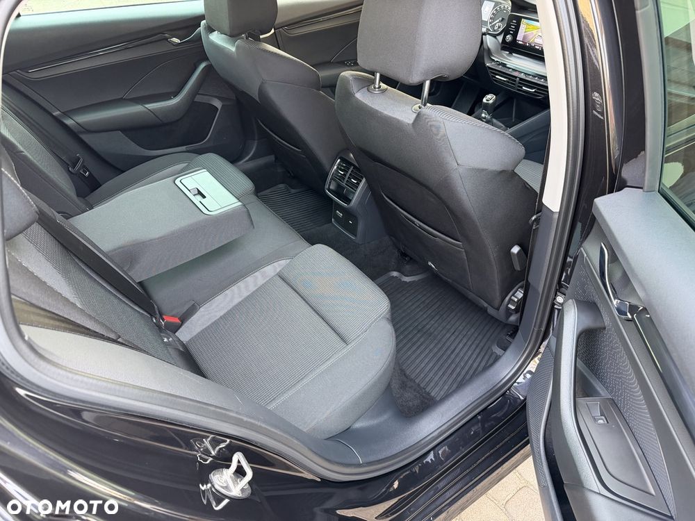 Skoda Octavia 2.0 TDI Ambition - 22