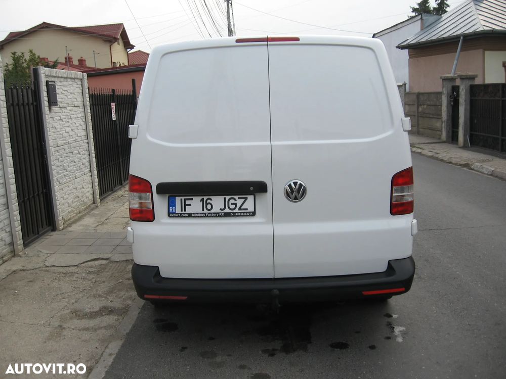 Volkswagen Transporter - 7