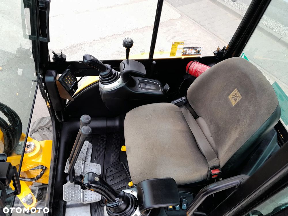JCB 8025 2018R - 22