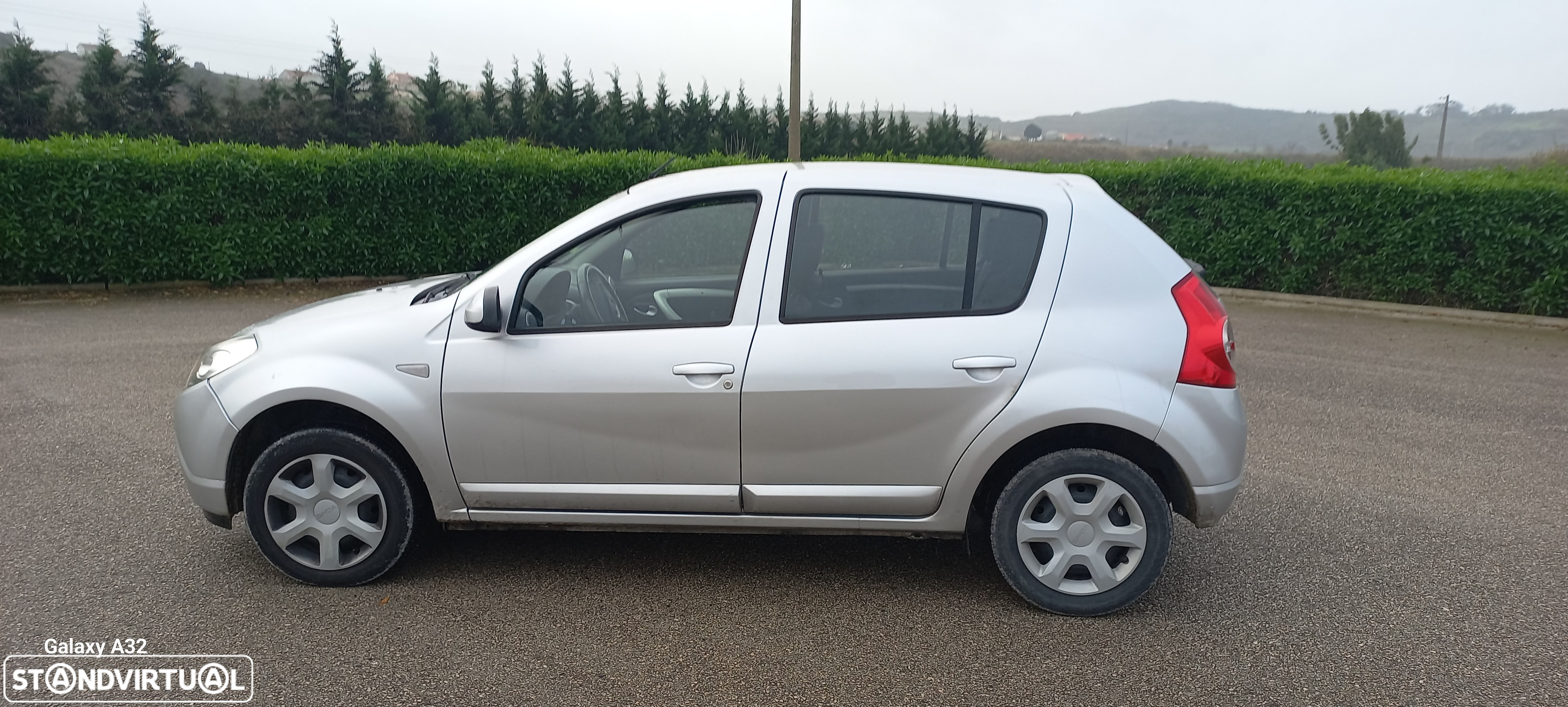 Dacia Sandero - 4