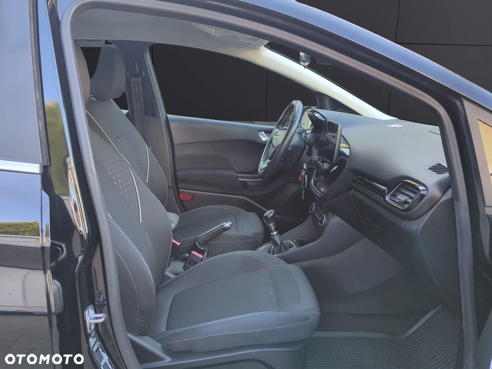 Ford Fiesta 1.0 EcoBoost Titanium - 17