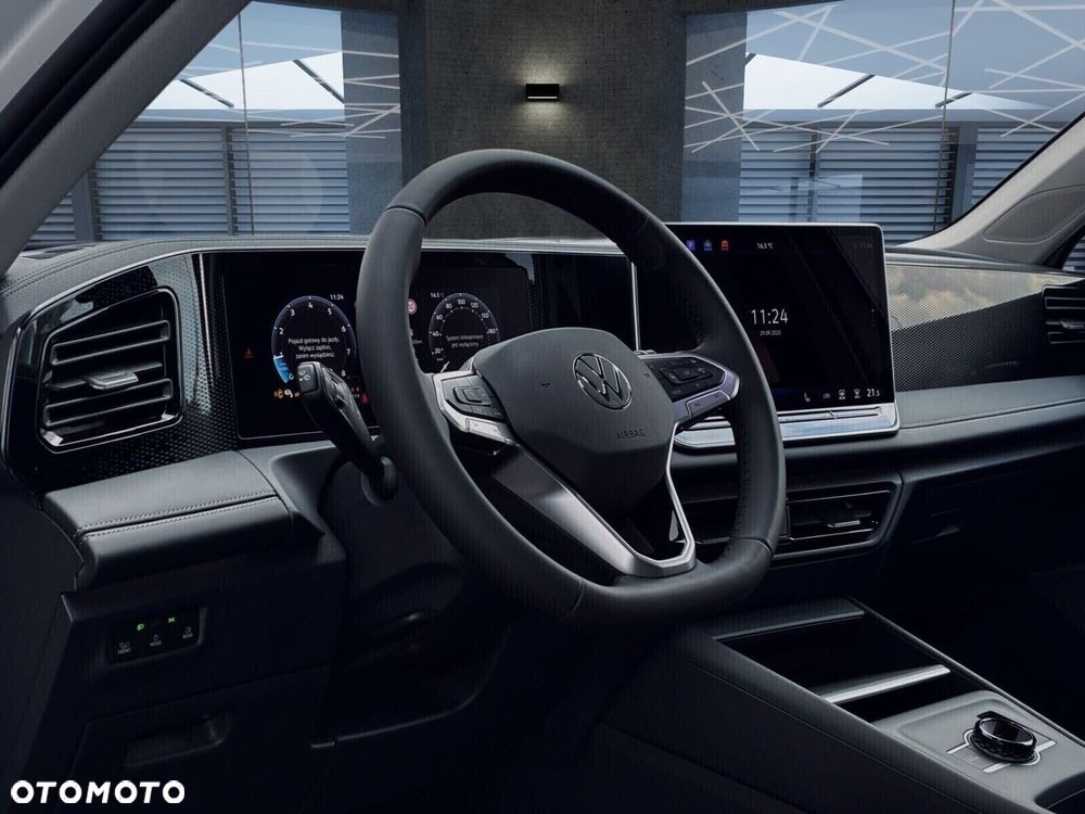 Volkswagen Tiguan - 5