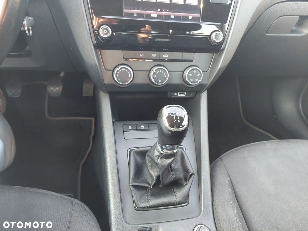 Skoda Octavia 1.6 TDI Ambition - 10