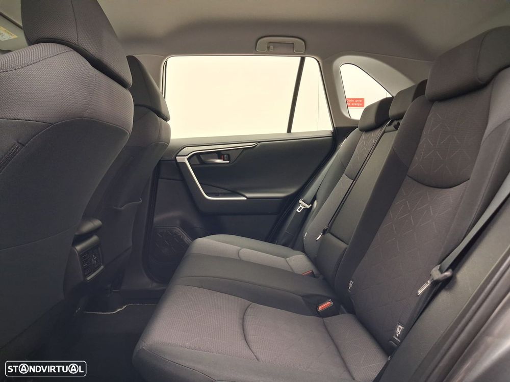 Toyota RAV4 - 15