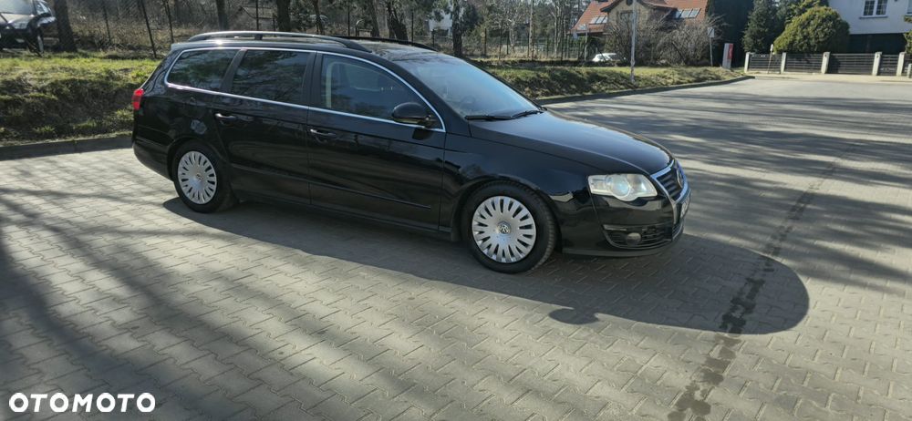 Volkswagen Passat 2.0 TDI DPF Comfortline DSG - 2