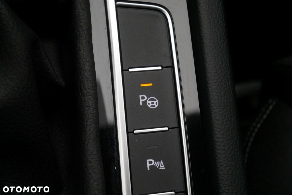 Volkswagen Passat 2.0 TSI Business DSG - 21