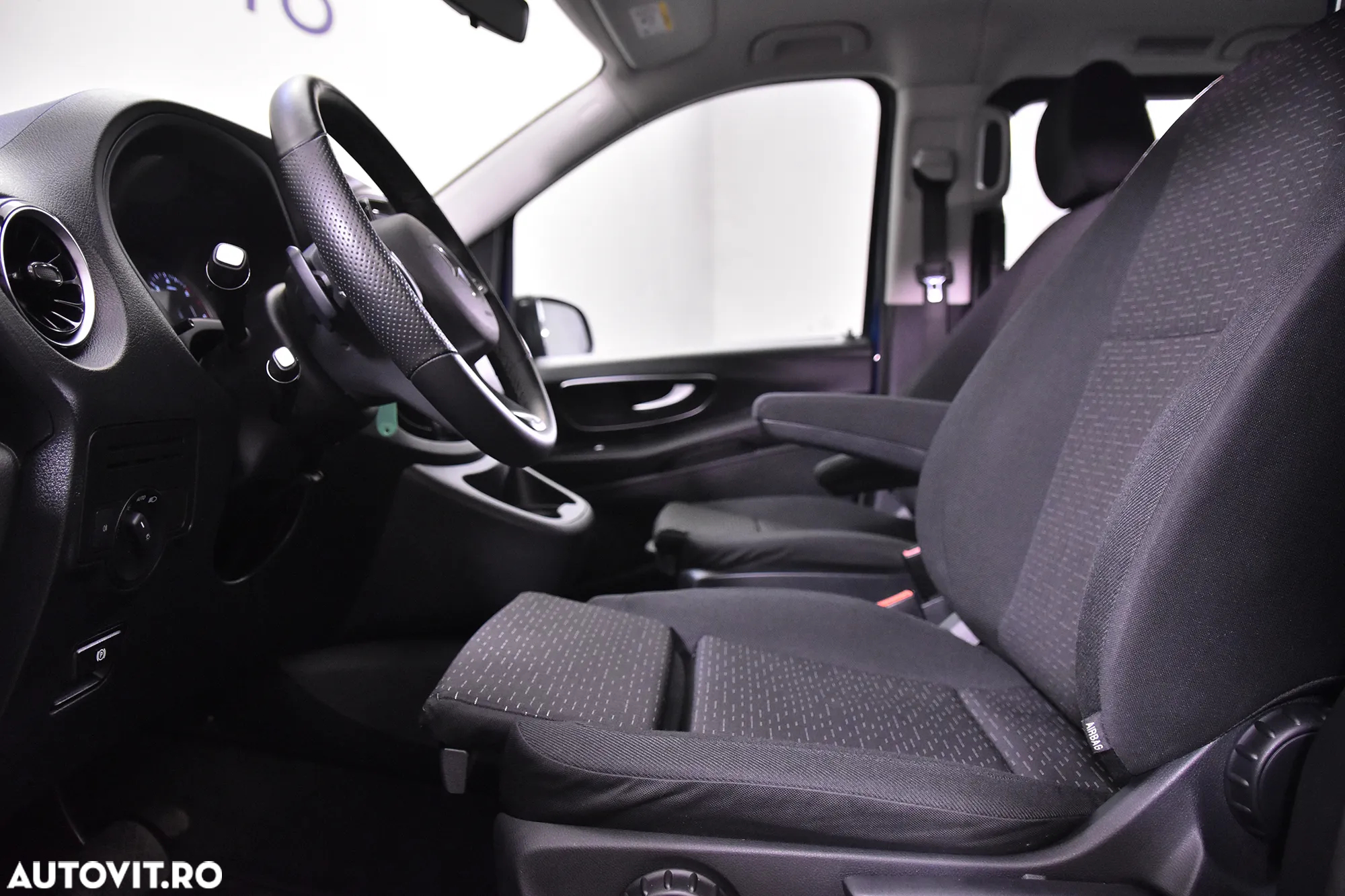 Mercedes-Benz Vito - 21