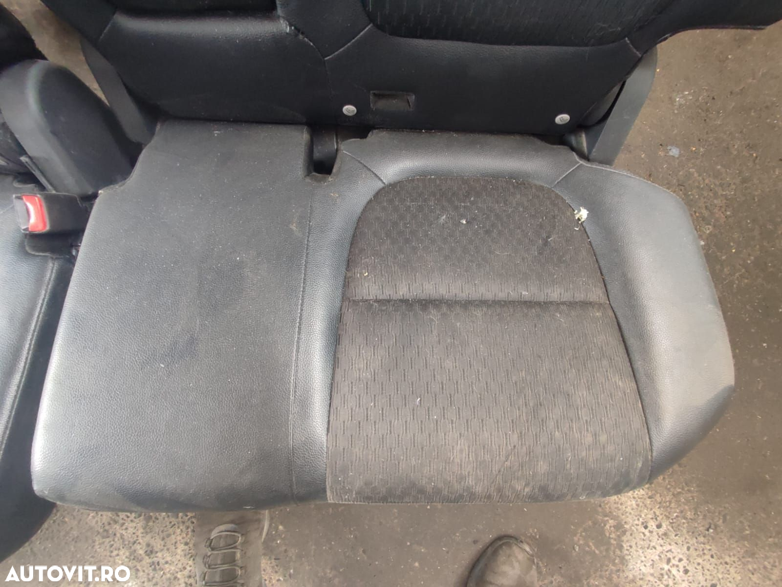 Interior complet Mitsubishi Outlander 3  [din 2012 pana  2014] - 24