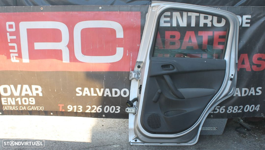 Porta de Trás do Lado Direito Citroen C3 - 2