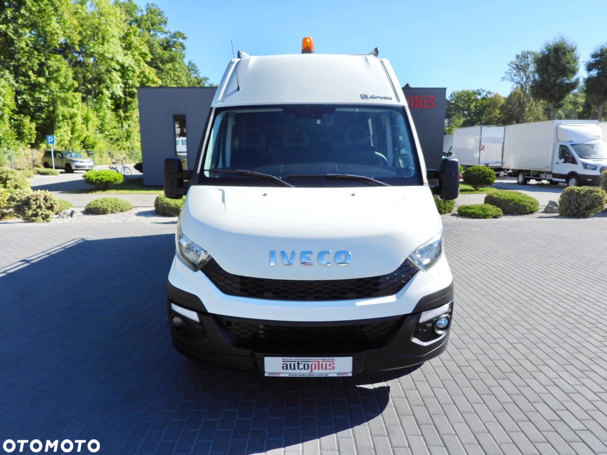 Iveco DAILY 35C17 FURGON BRYGADÓWKA 6 MIEJSC TEMPOMAT BLIŹNIACZE KOŁA KLIMATYZACJA 170KM [ 009678 ] - 6