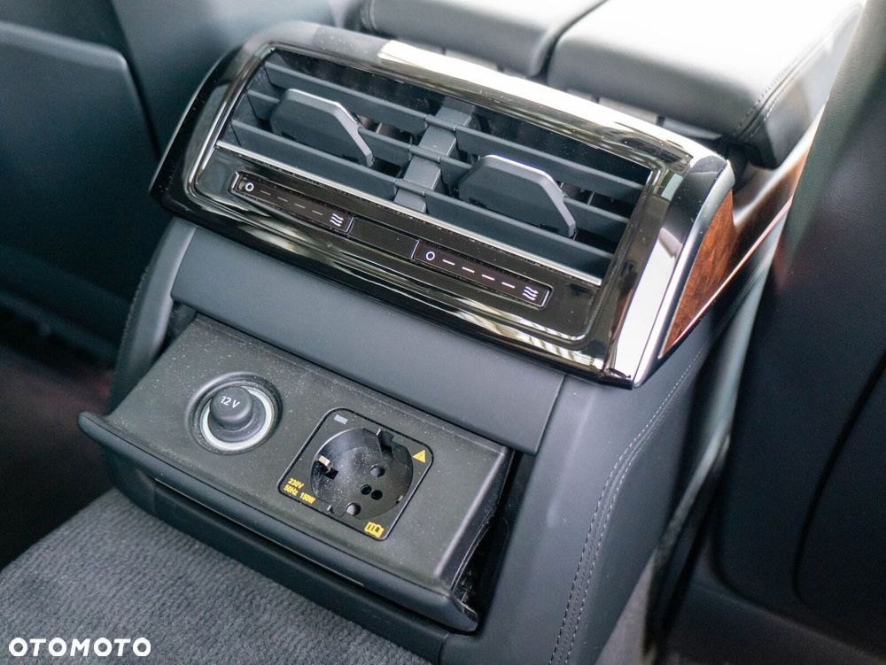 Audi A8 - 26