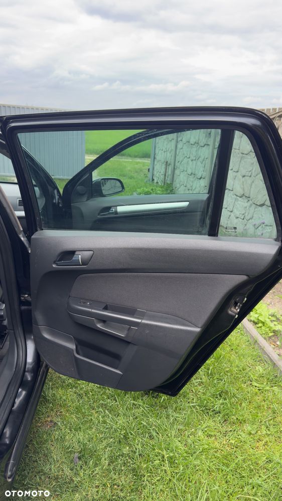 Opel Astra - 20