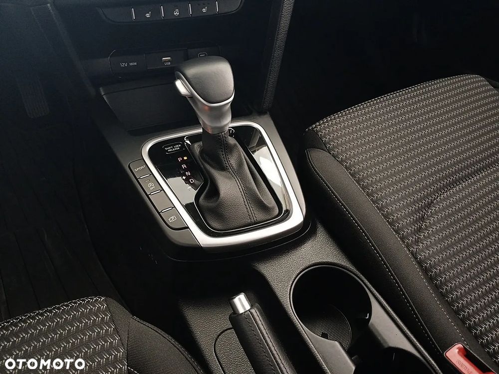 Kia XCeed 1.5 T-GDI M DCT - 15