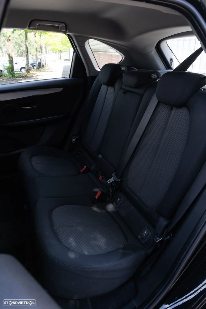 BMW 216 Active Tourer d - 10