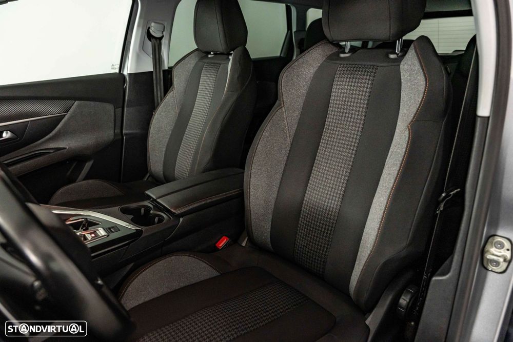 Peugeot 5008 1.2 PureTech Allure EAT6 - 9