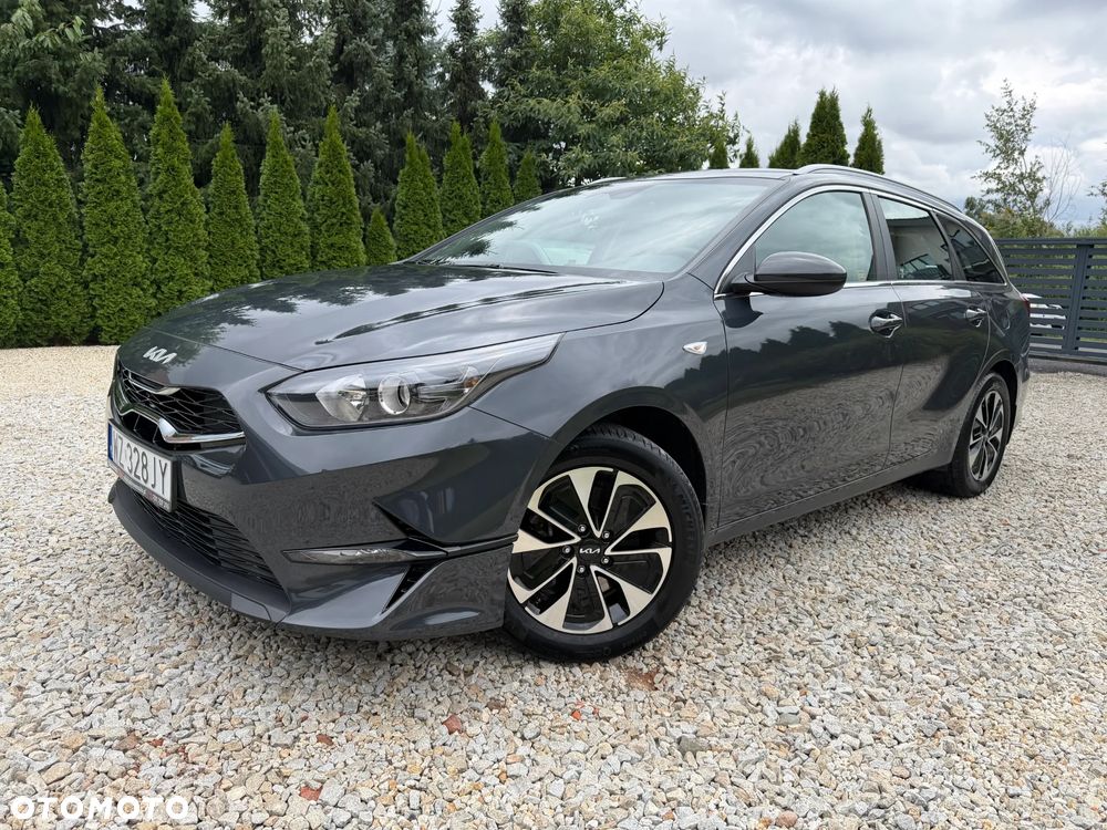 Kia Ceed III (2018-) 1.5 T-GDI M, 2025