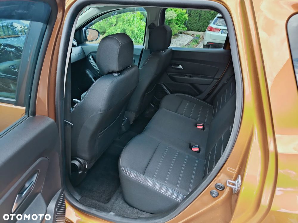 Dacia Duster 1.3 TCe FAP Prestige - 6