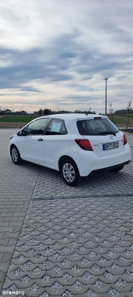 Toyota Yaris 1.0 VVT-i - 5