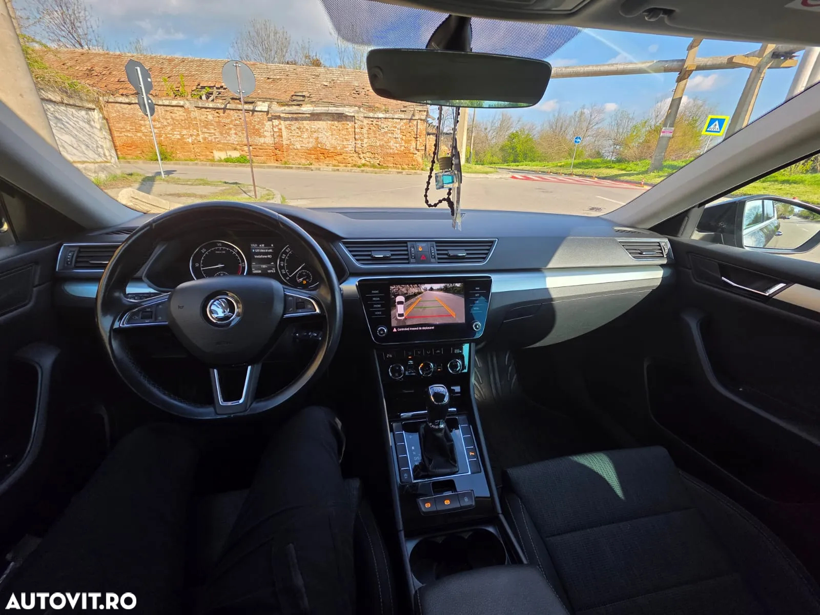Skoda Superb 2.0 TDI DSG Active - 7