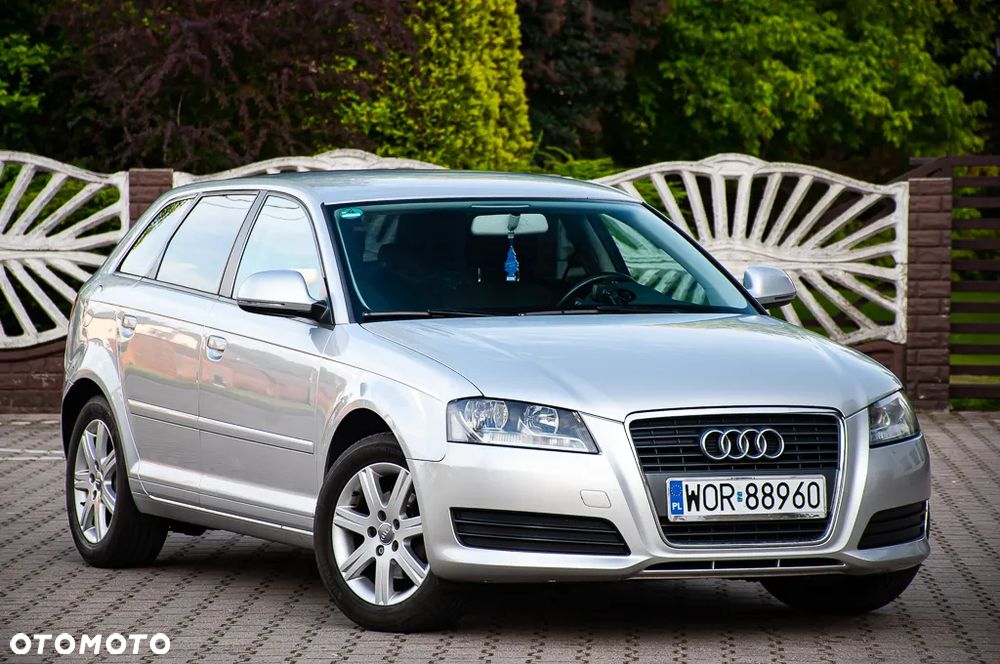 Audi A3 Sportback - 2