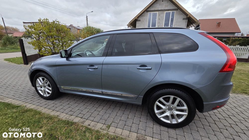 Volvo XC 60 T5 Geartronic Momentum - 5