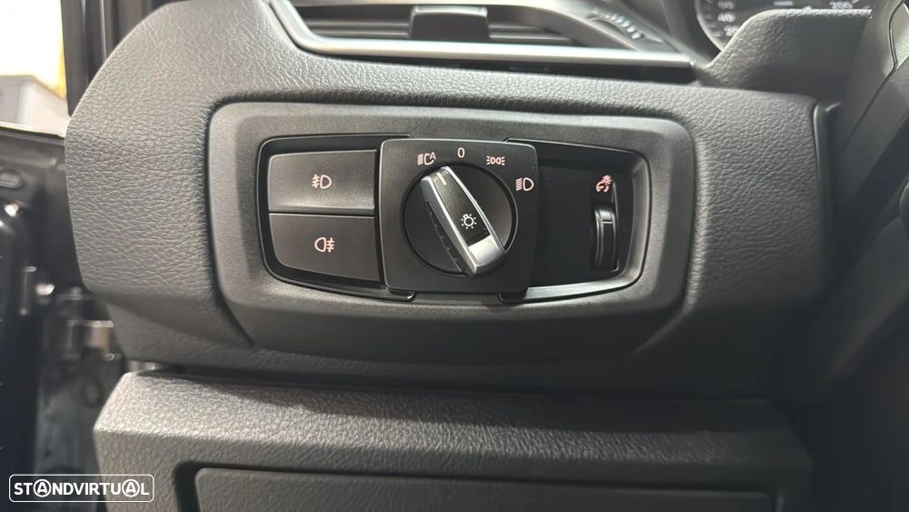 BMW 225xe Active Tourer Advantage - 21