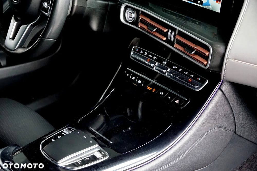 Mercedes-Benz EQC 400 4-Matic Sport - 36