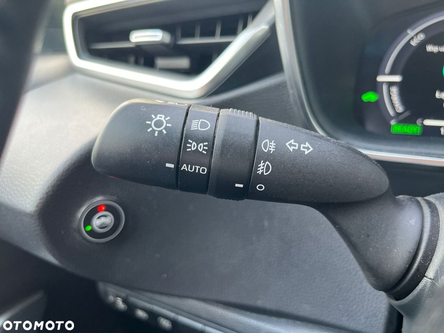 Toyota Corolla - 27