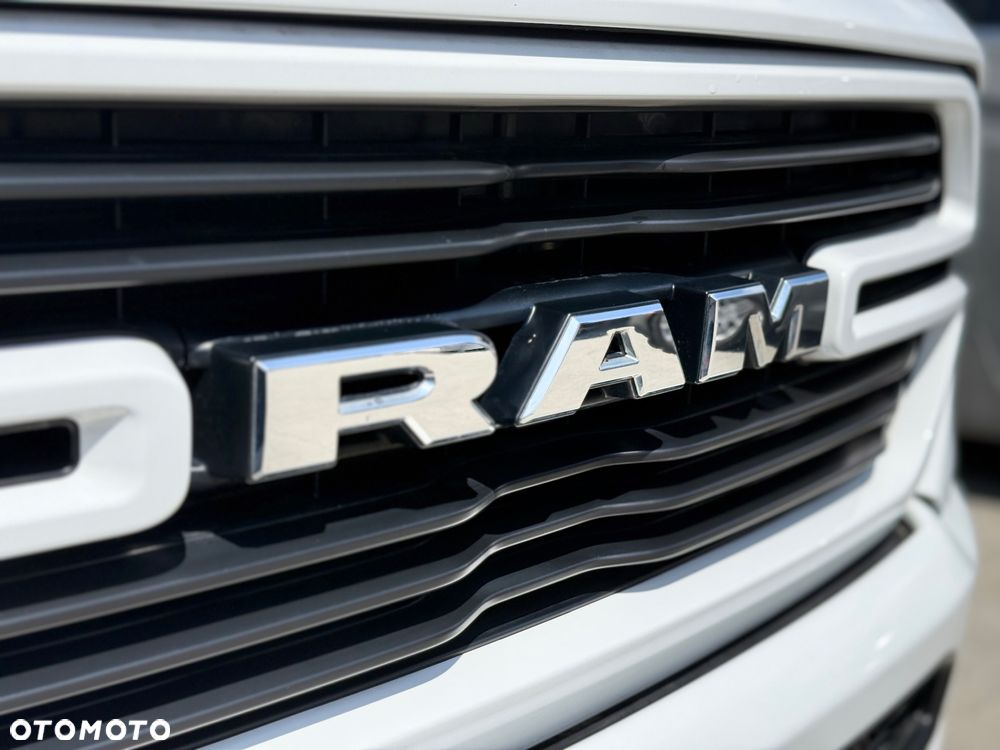 RAM 1500 Crew Cab Laramie - 5