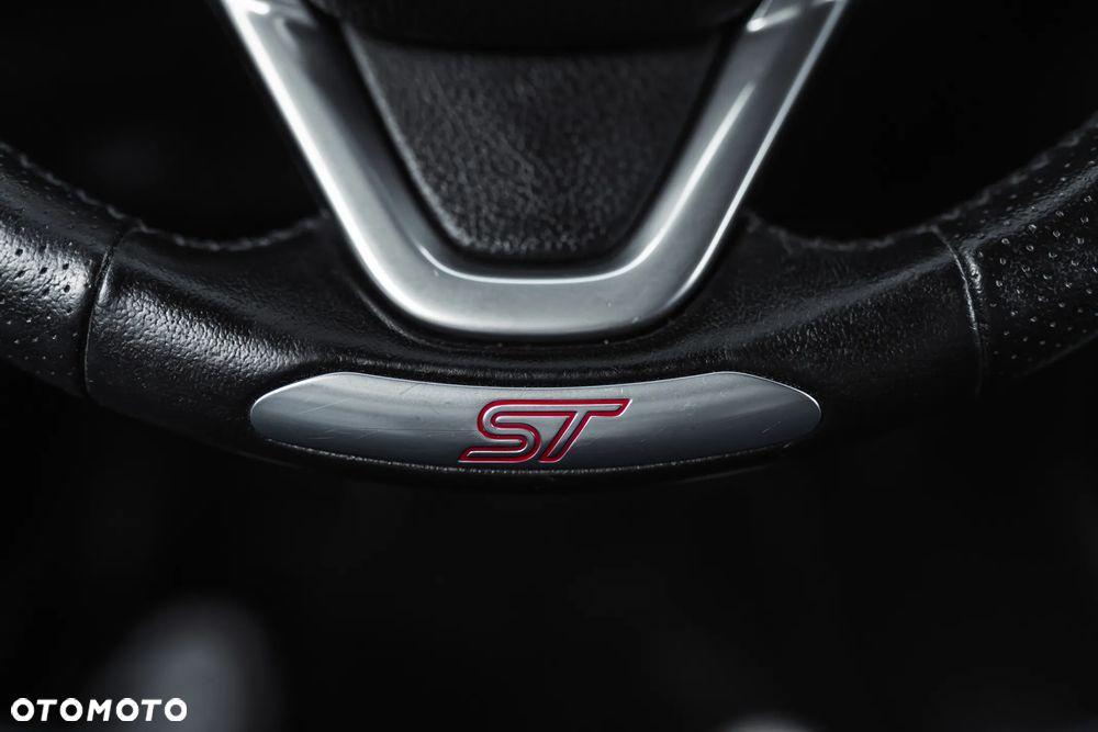 Ford Fiesta - 23