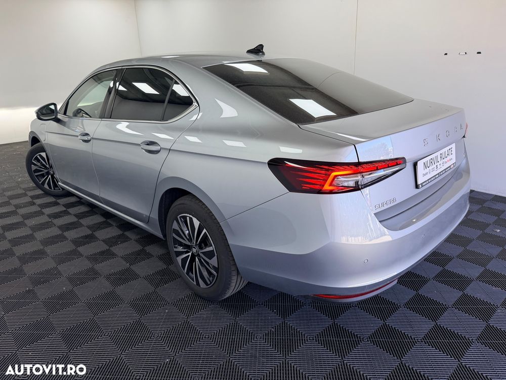 SKODA Superb 2025 — imagine 26