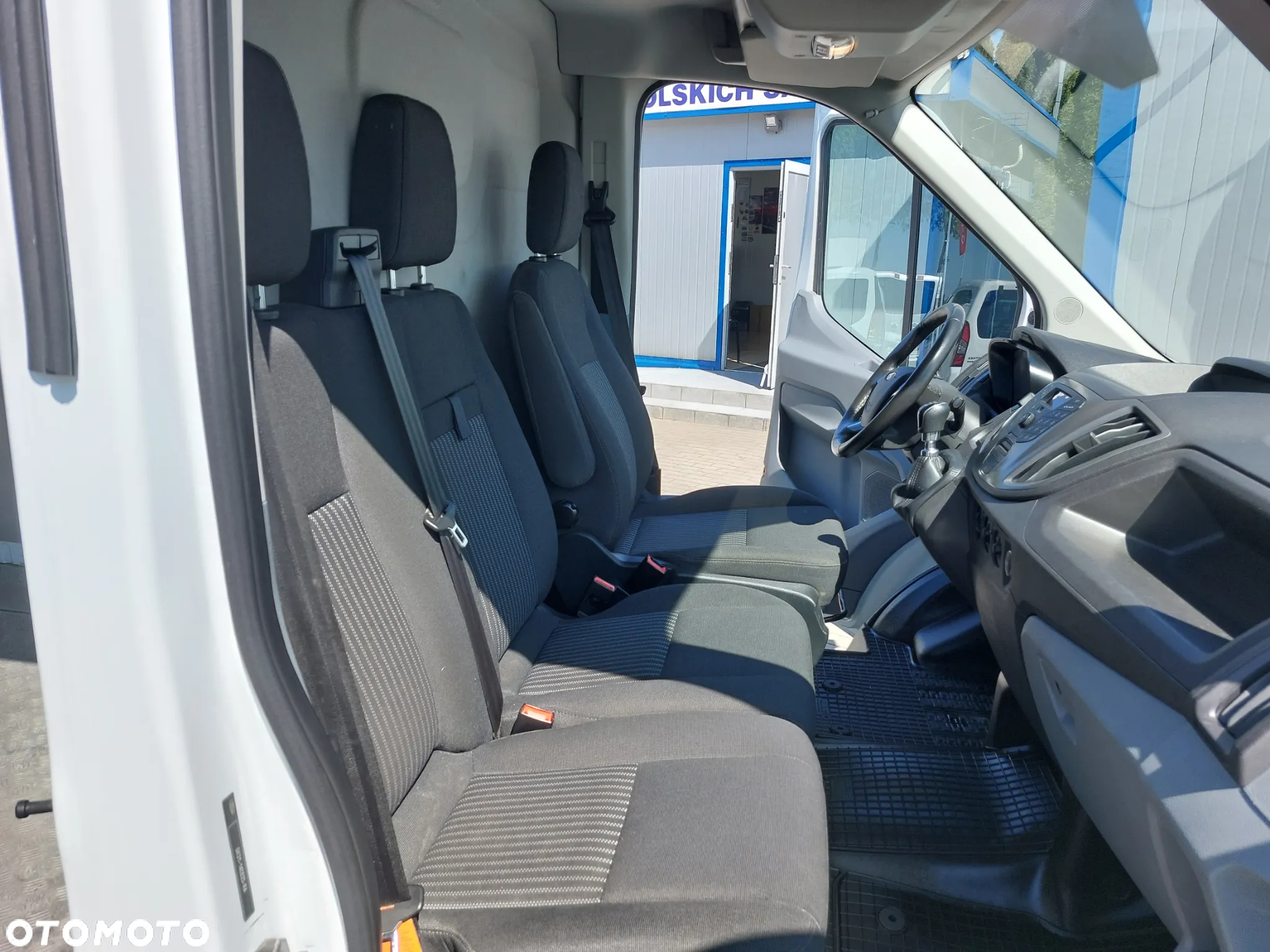Ford Transit - 22