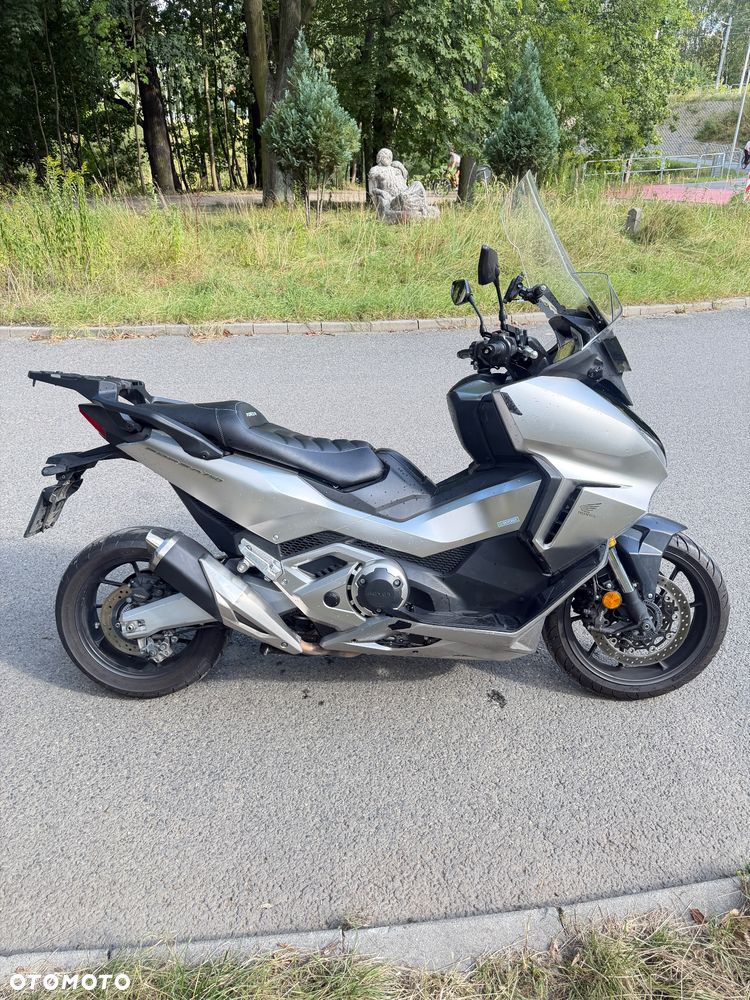 Honda NSS - 3