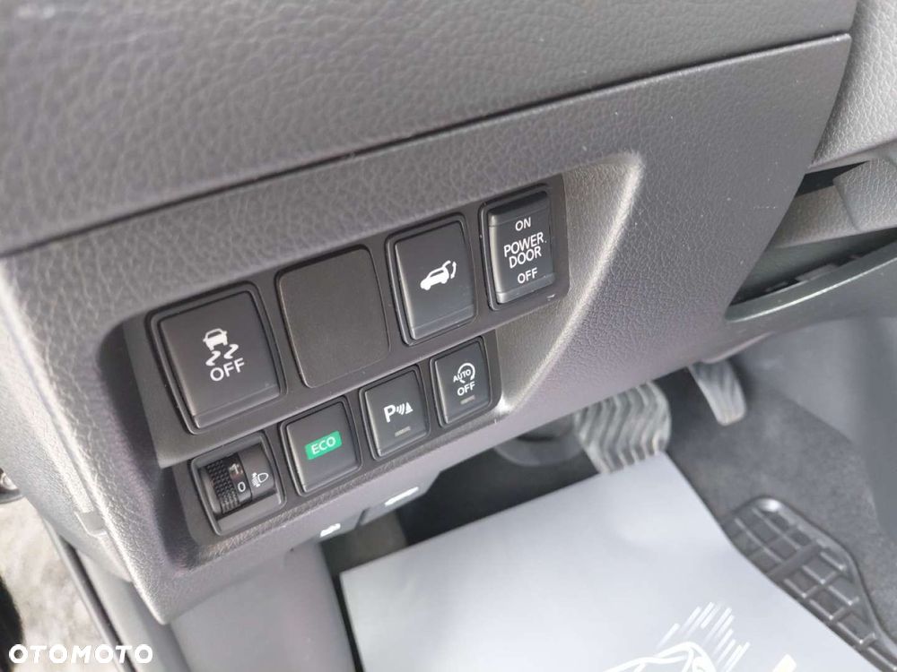 Nissan X-Trail - 15