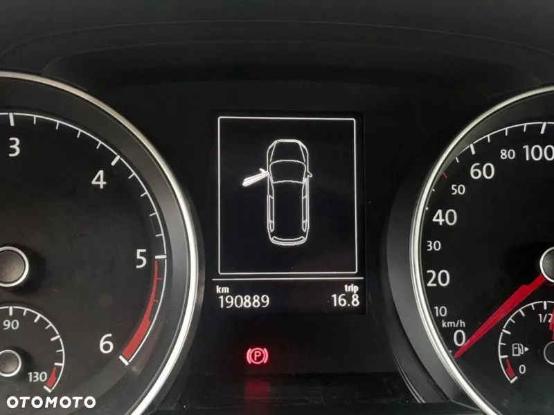 Volkswagen Golf - 24