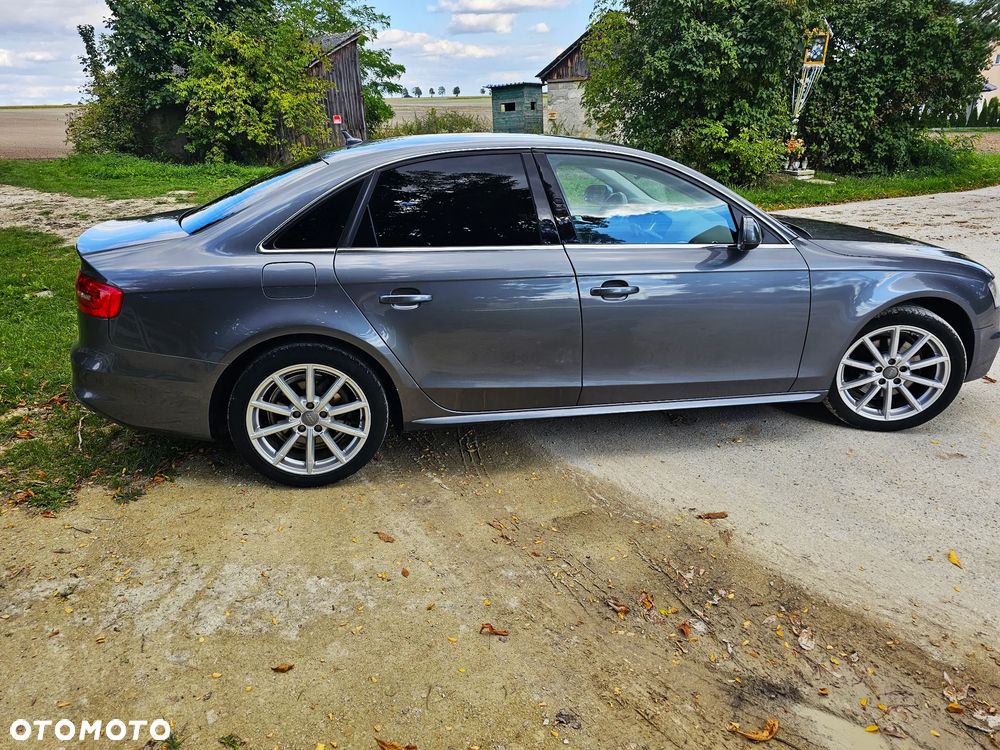 Audi A4 Limousine 2.0 TDI - 8